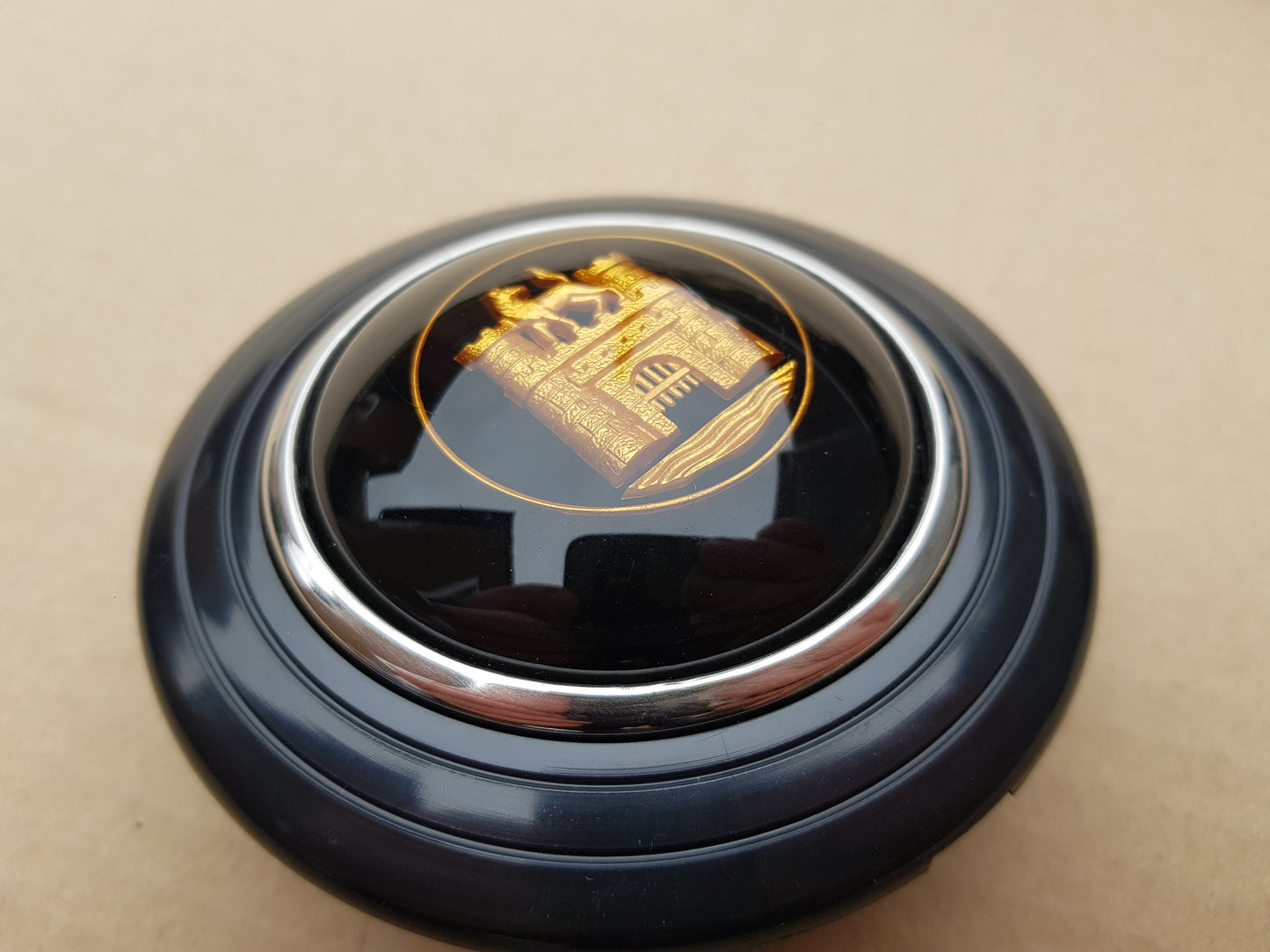 Type 2 Deluxe Steering Wheel Wolfsburg Castle horn push