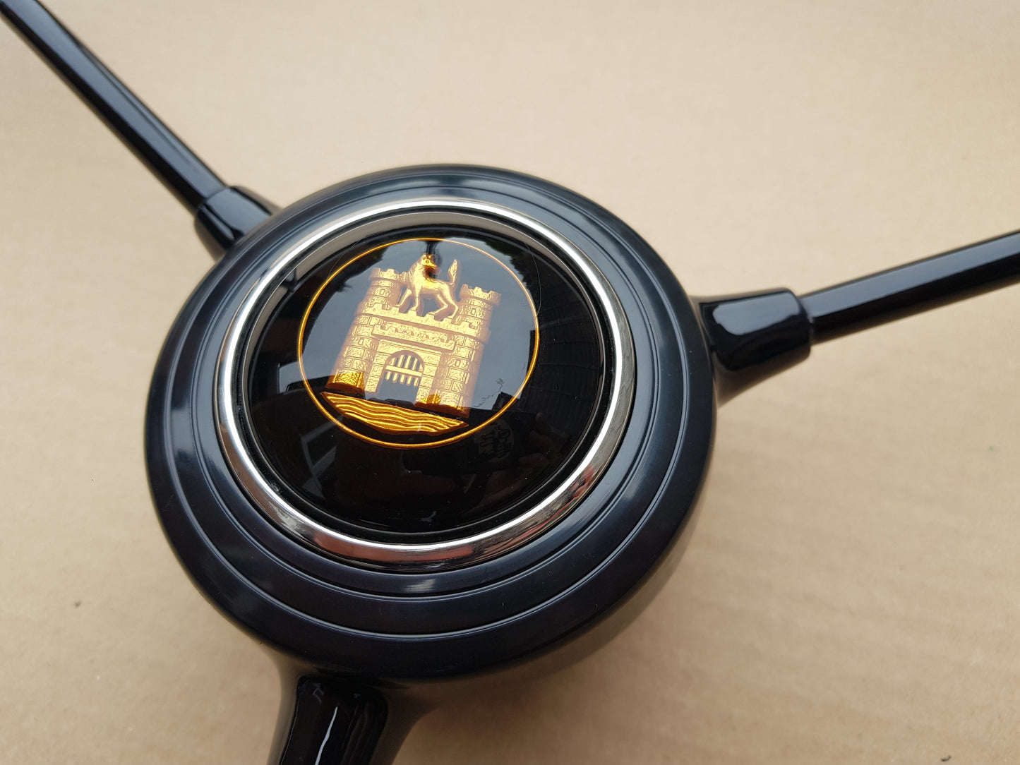 Type 2 Deluxe Steering Wheel Wolfsburg Castle horn push