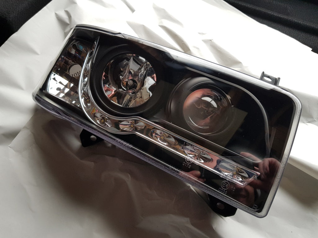 VW T4 Transporter Caravelle Van Audi R8 style DRL LED Front Projector Headlights