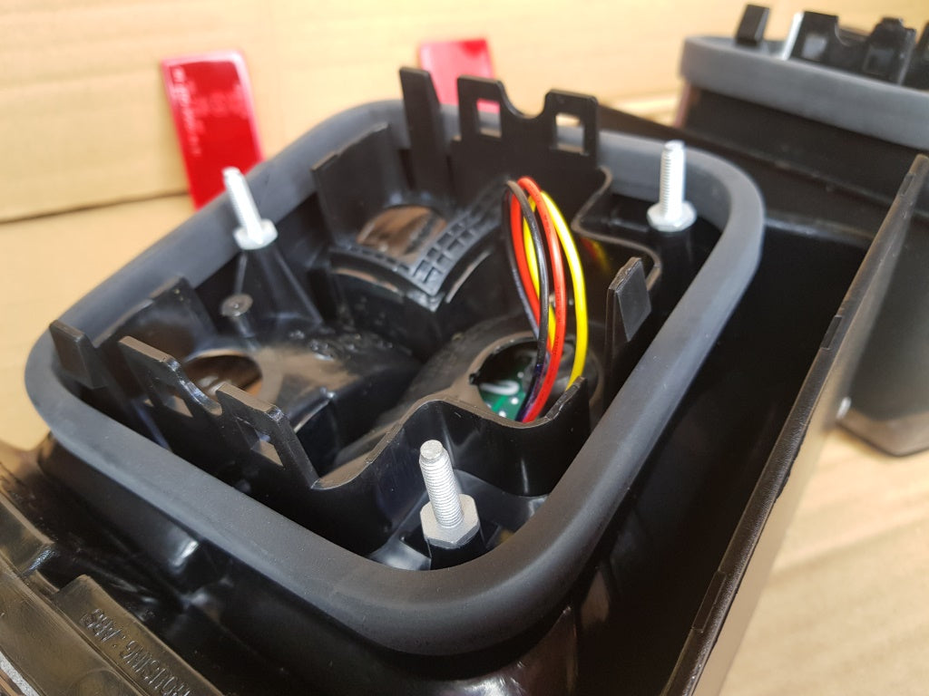 VW T4 Transporter Caravelle Camper LED Back Rear Tail Light Lamp CLEAR SMOKED