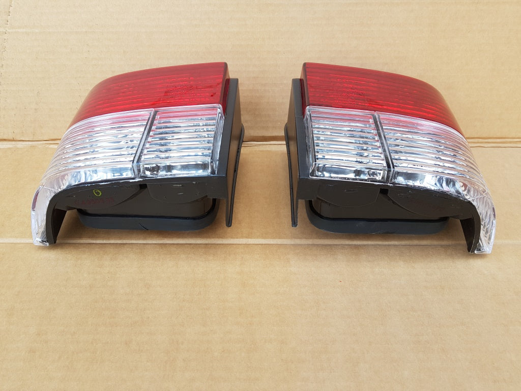 VW T4 Transporter Caravelle Camper Back Rear Tail Light Lamp RED / CLEAR