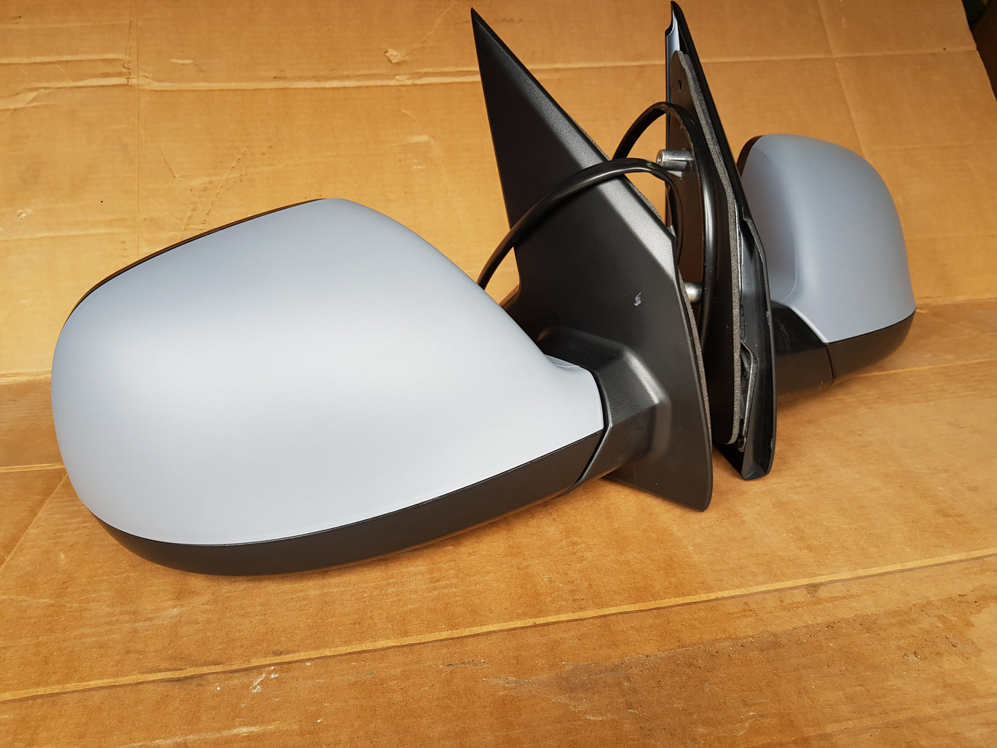 VW T6 T6.1 Transporter Caravelle Front Cab Side Door Wing Mirror Electric adjust heated glass with Primed cover RIGHT SIDE