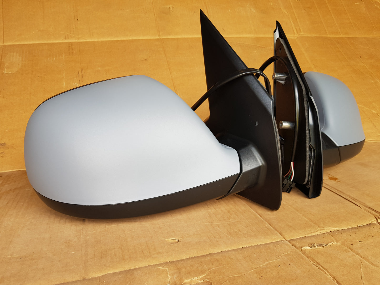 VW T6 T6.1 Transporter Caravelle Front Cab Side Door Wing Mirror Electric adjust heated glass with Primed cover RIGHT SIDE