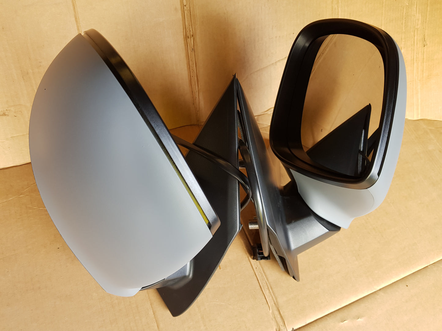 VW T6 T6.1 Transporter Caravelle Front Cab Side Door Wing Mirror Electric adjust heated glass with Primed cover LEFT SIDE