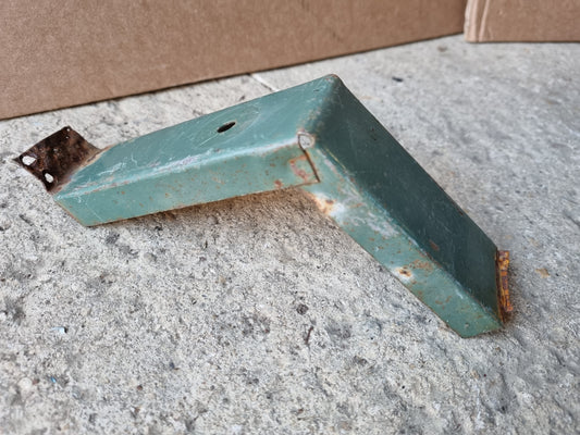 Original Paint Walkthrough bulkhead brace Seat support bracket VW Splitscreen T1