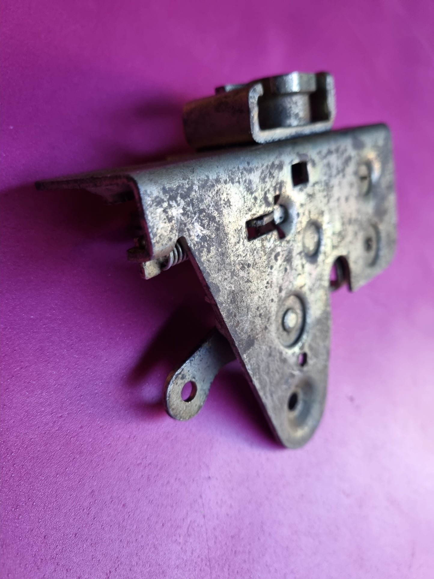 NOS VW 211 837 015 F Door lock latch left VW Type 2 T1 bus van rare 67 Only part