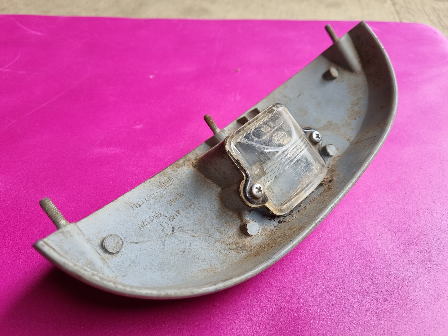 NOS Hella 1963 - 1967 Type 1 Beetle Number plate Light