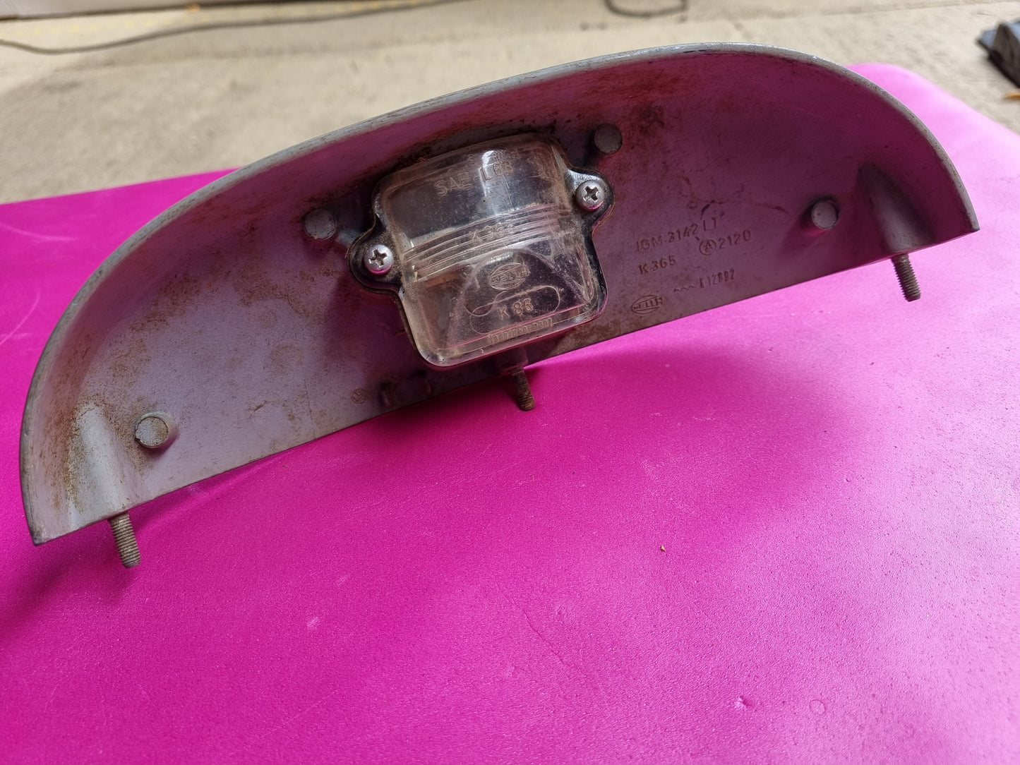 NOS Hella 1963 - 1967 Type 1 Beetle Number plate Light