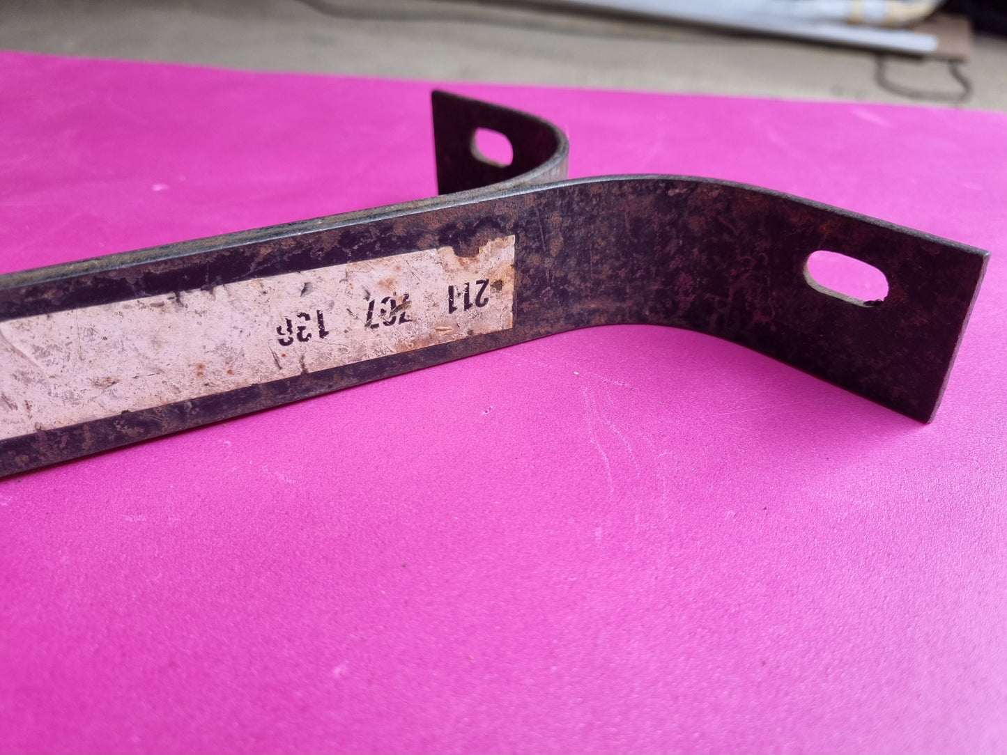 NOS VW Type 2 Splitscreen Bus Bulli Barndoor Bumper mount hanger bracket