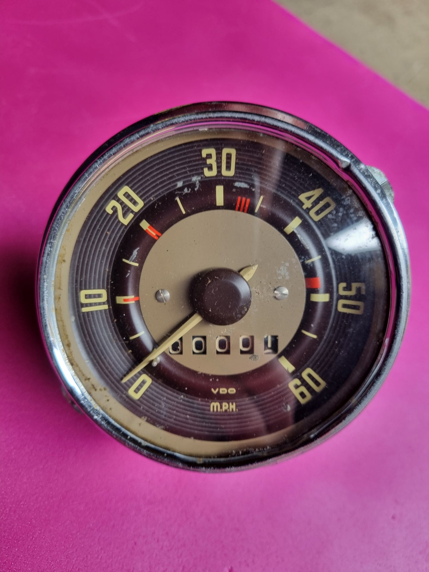 NOS VW Type 2 Splitscreen Bus Bulli Barndoor Deluxe VDO MPH speedometer speedo 2