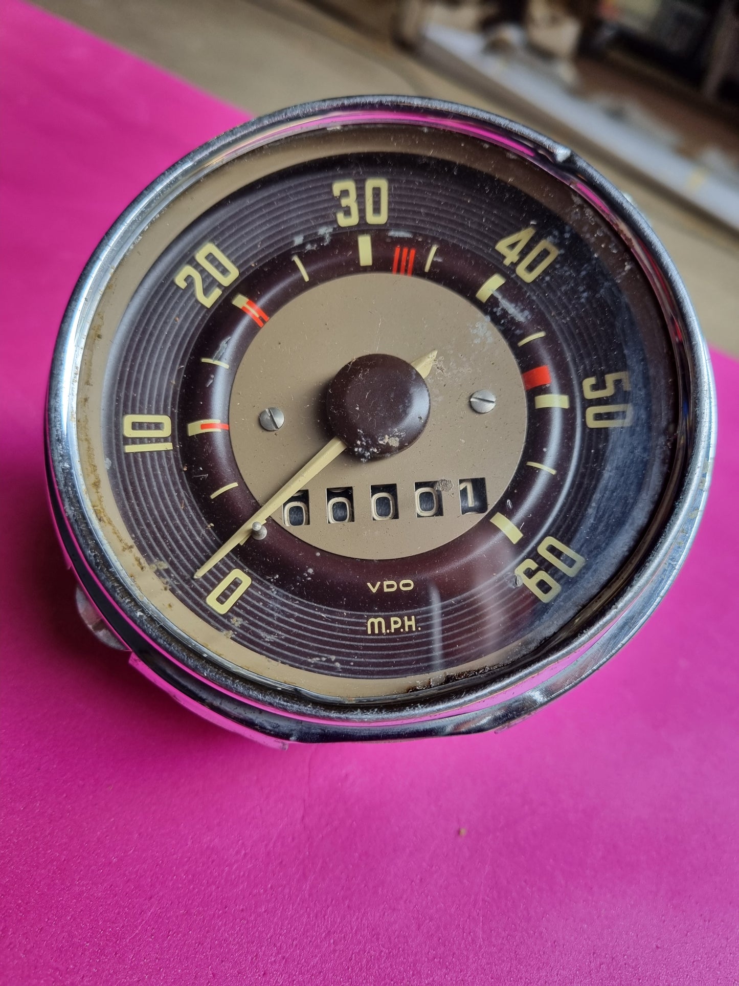 NOS VW Type 2 Splitscreen Bus Bulli Barndoor Deluxe VDO MPH speedometer speedo 2