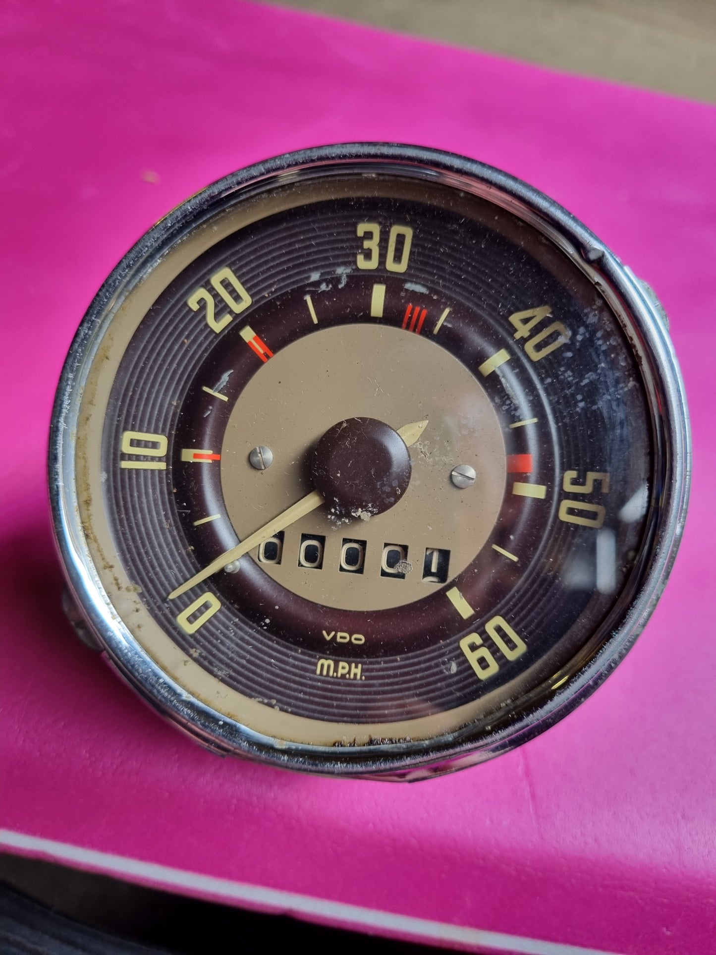 NOS VW Type 2 Splitscreen Bus Bulli Barndoor Deluxe VDO MPH speedometer speedo 2