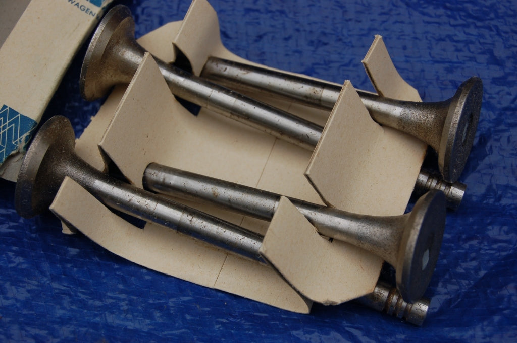 Genuine Original NOS VW Boxed Engine Exhaust Valves x 4