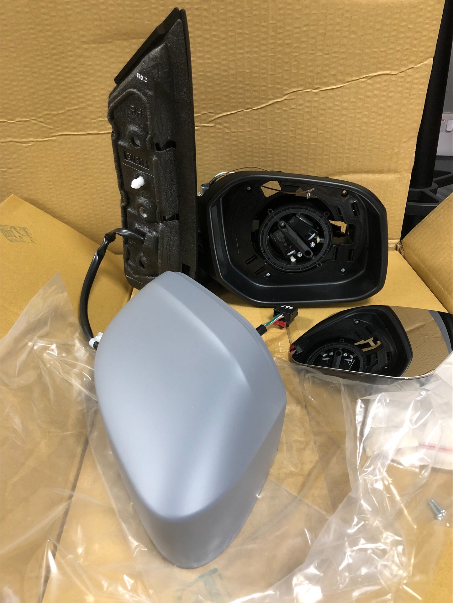 2004 to 2020 VW Caddy Life Upgrade Wing Door Mirrors HEATED ELECTRIC adjust - PAIR