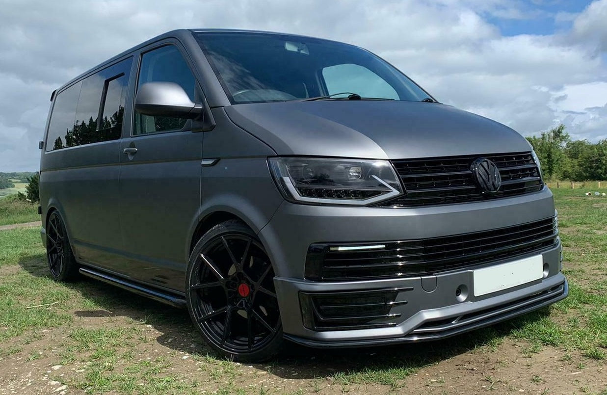 VW Transporter T6 LED DRL Black Projector Headlights Headlamps With Dynamic Indicators