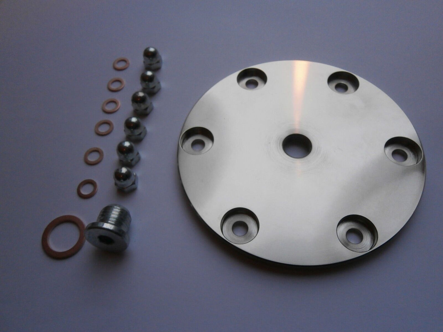 Oil sump cover plate