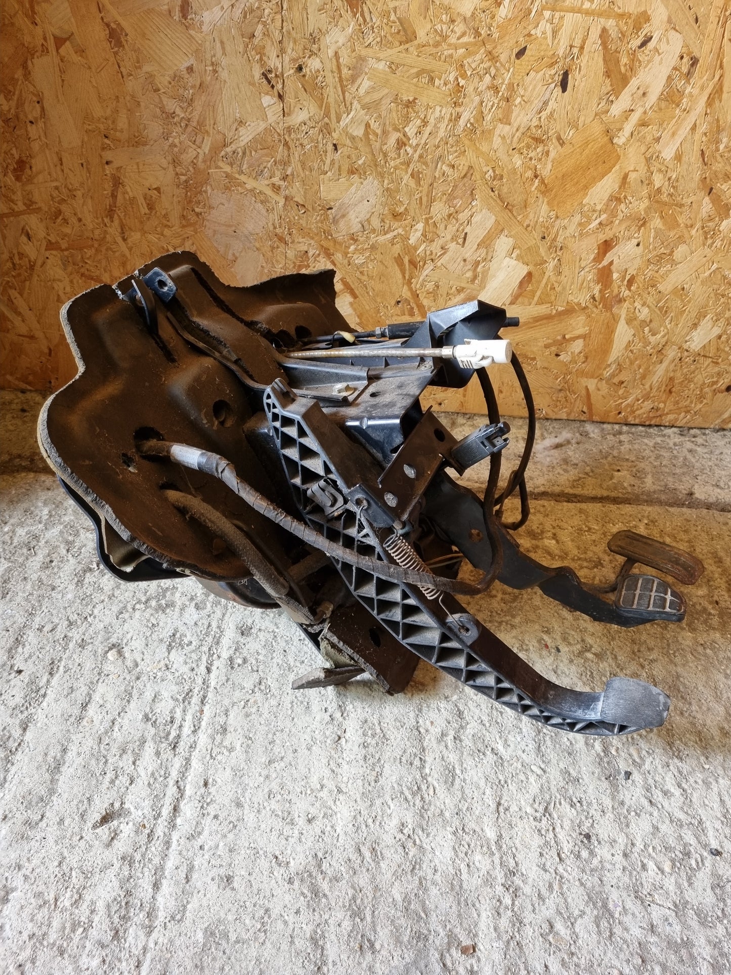 1990 Early VW T4 TRANSPORTER ACCELERATOR THROTTLE CLUTCH BRAKE PEDAL BOX Complete