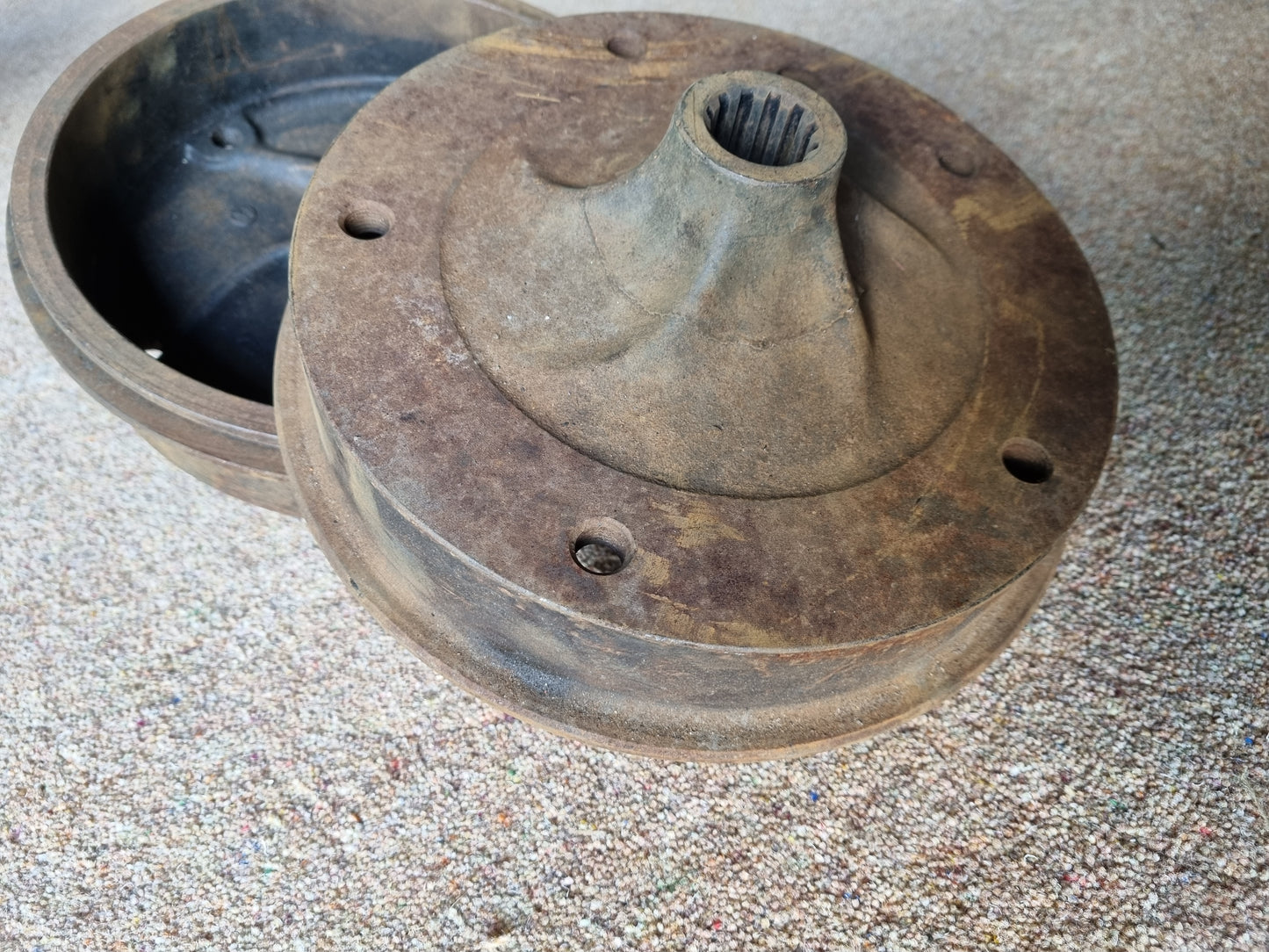 Genuine VW NOS Type 2 T1 Splitscreen Rear Brake drum pair wide 5x205 Trekker 181