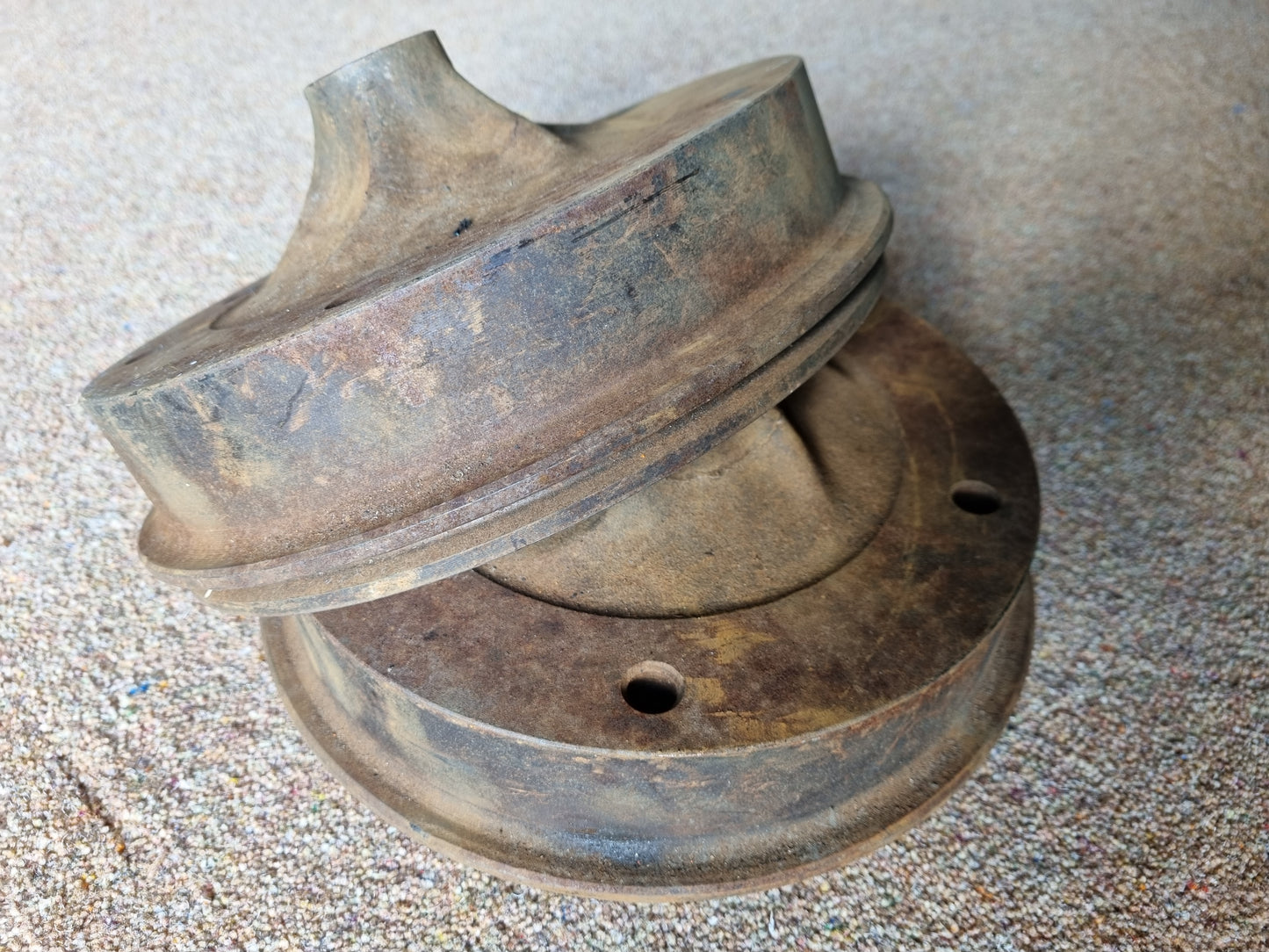Genuine VW NOS Type 2 T1 Splitscreen Rear Brake drum pair wide 5x205 Trekker 181