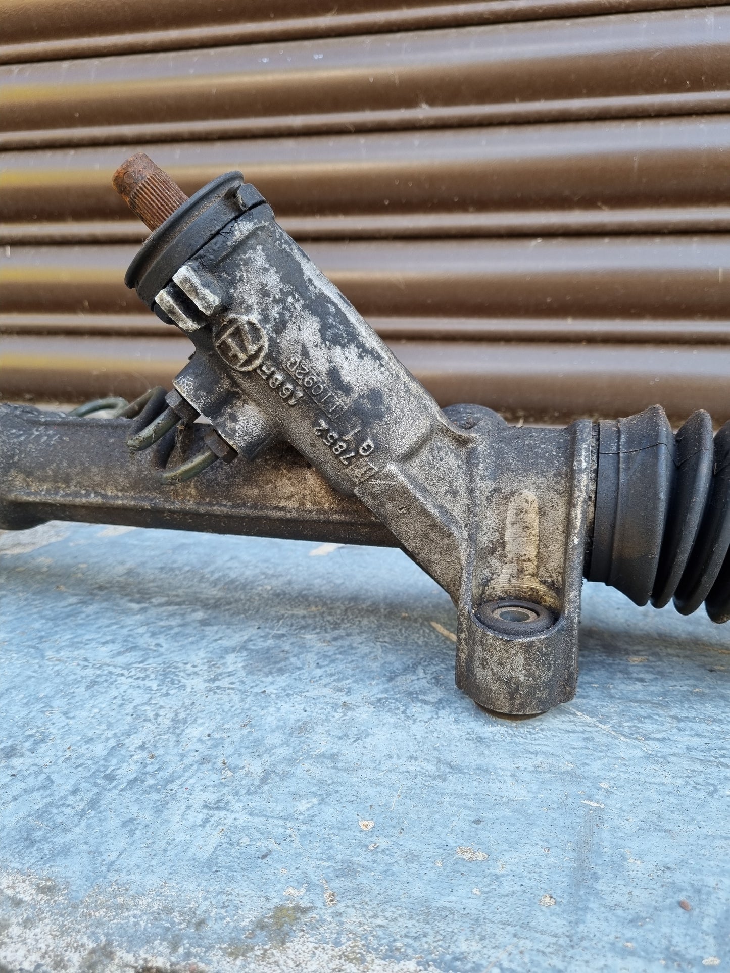 Genuine ZF VW RHD T4 Transporter Caravelle PAS Power Steering Rack 702 422 055