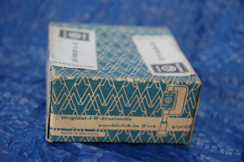 NOS new old stock VW Splitscreen van bus steering box peg kit