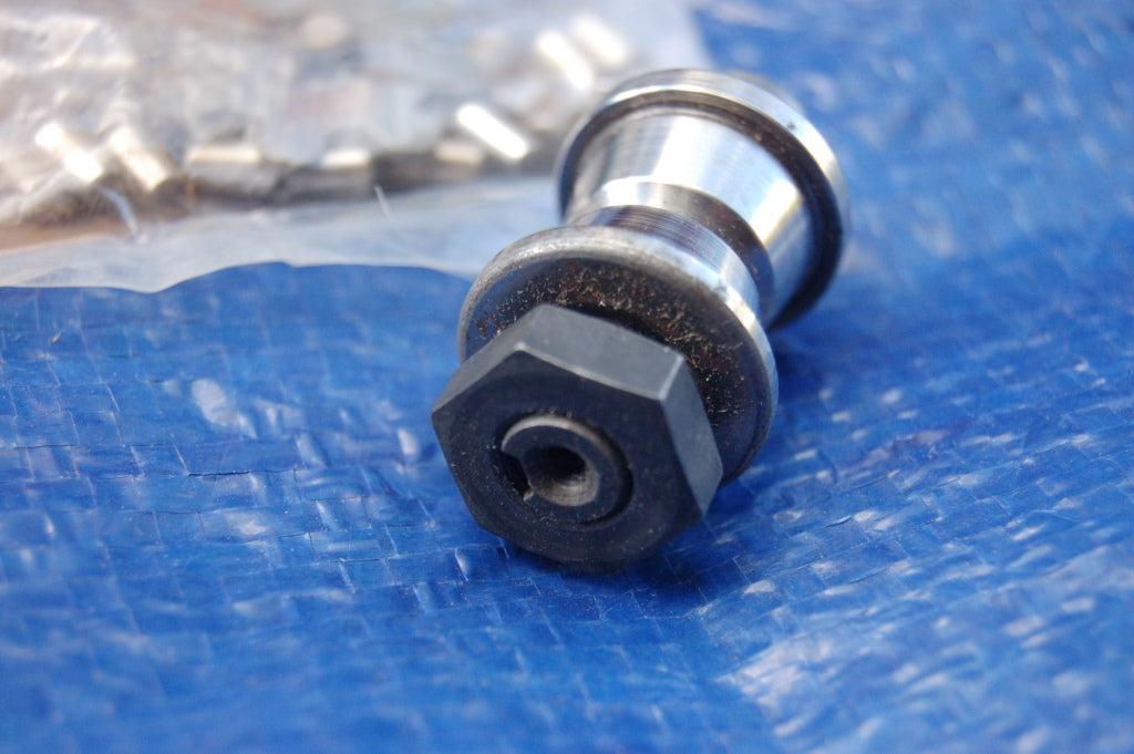 NOS new old stock VW Splitscreen van bus steering box peg kit